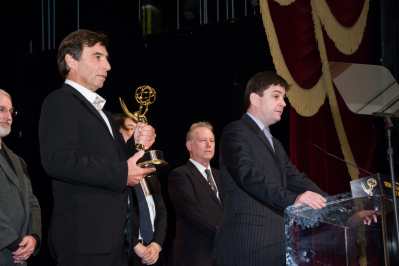 CCP_6776-ceremony-PLH-emmy-acceptance-address-closer.jpgのサムネイル画像