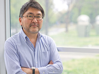 やめること｜政策・メディア研究科委員長　加藤 文俊