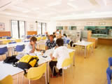 慶應生協看護医療学部店(食堂、売店)